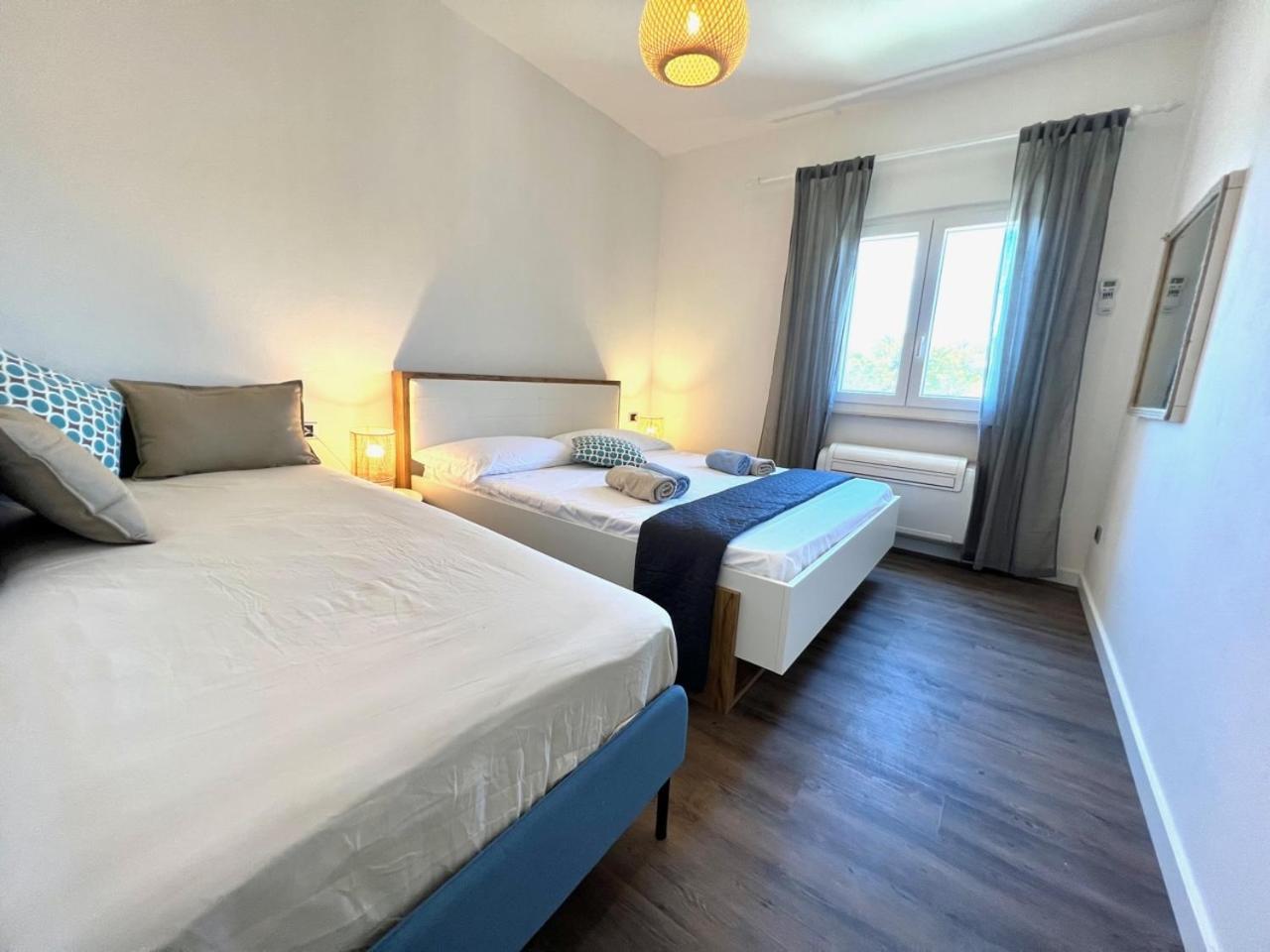 Vila Vera Seafront Apartments Сумартин Экстерьер фото