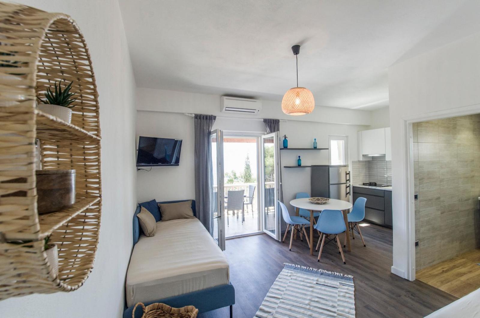 Vila Vera Seafront Apartments Сумартин Экстерьер фото